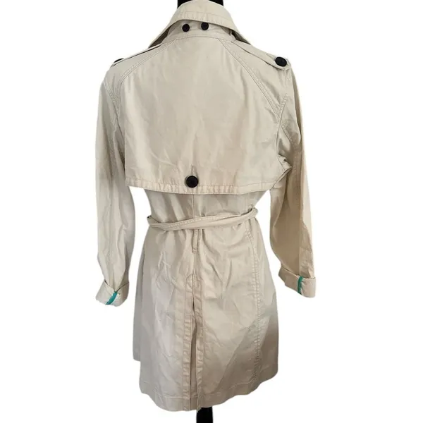 Gap Trench Coat EUC - Image 4