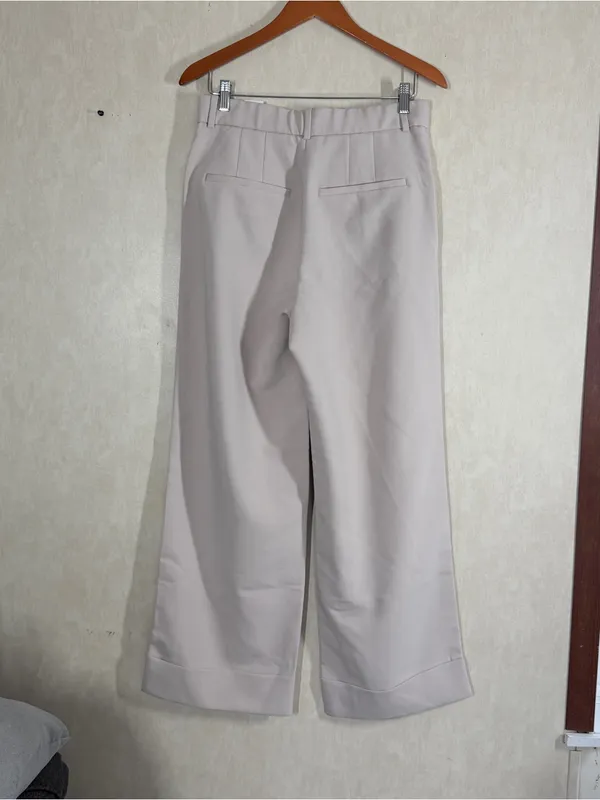 NWT Abercrombie & Fitch Sloane Tailored Ultra High Rise Wide Leg Pants 30/10R - Image 4