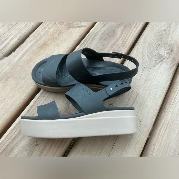 CROCS  sandals SUPER CUTE☺️ - Image 6