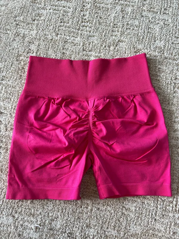 Shein Workout Shorts Scrunch Butt - Image 2