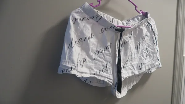 Victoria's Secret sweet dreams all over pajamas shorts in white and black size small. - Image 4