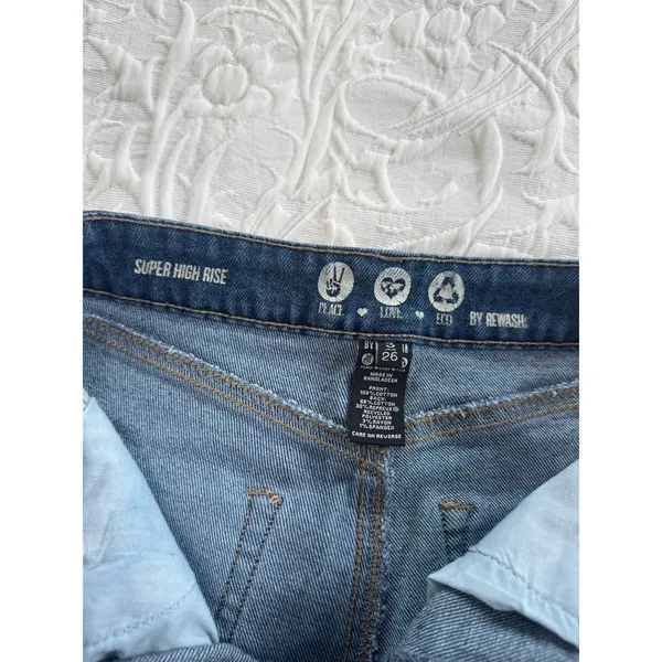 Rewash Super High Rise Wide Leg Distressed Jeans Size 26 - Image 3