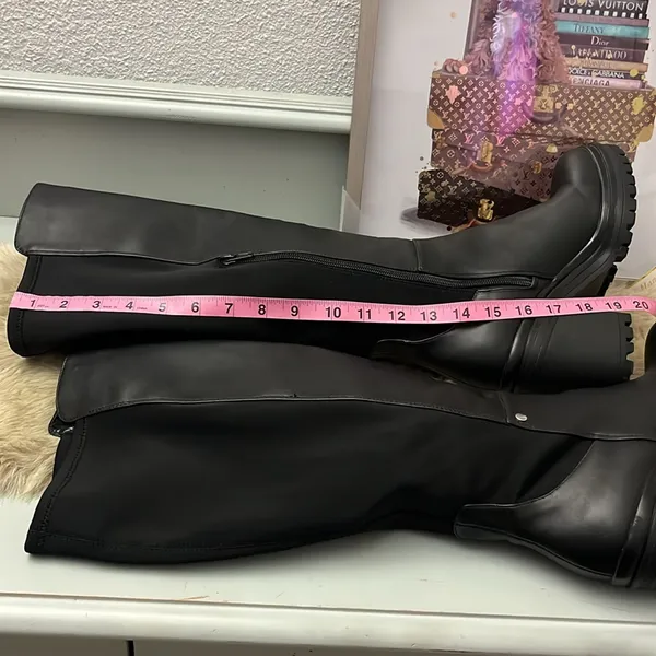Urban outfitters long black boots size 9 - Image 10