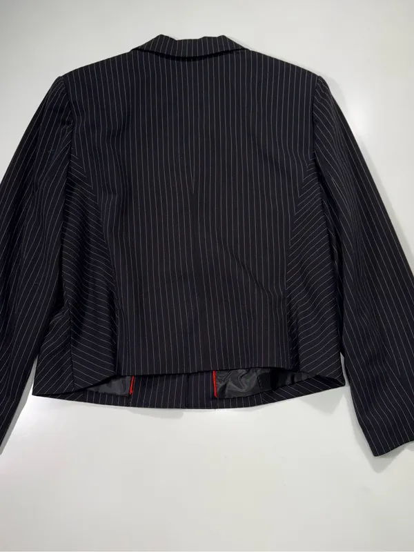 Judith Hart Women's Black Pinstripe Tailored Blazer - Classic Office Blazer - Image 7