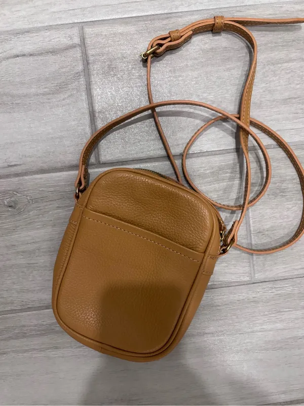 American‎ Leather Co. Cleveland Crossbody Cafe Latte - Image 6