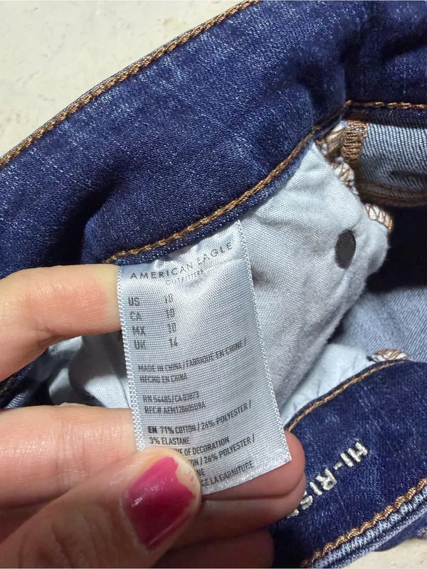 American Eagle hi-rise shortie Blue Denim Shorts 10 - Image 8