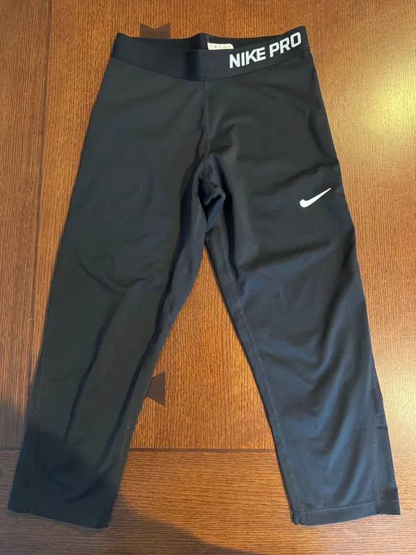 Nike Pro Kids Leggings Capri - Image 2