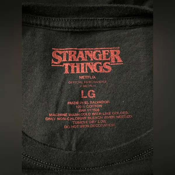 Netflix Stranger Things 2 Will Upside Down Graphic T-Shirt Women’s SZ LG - Image 11