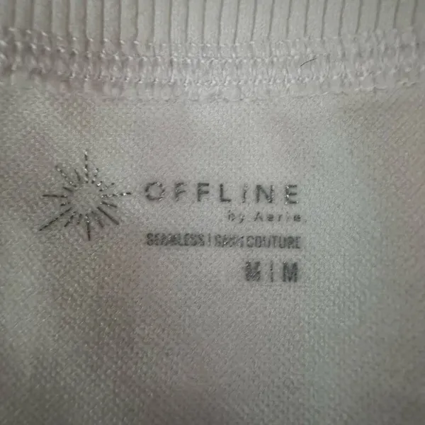 OFFLINE By Aerie Sidewalk Seamless Cropped T-Shirt Size Medium - Image 4