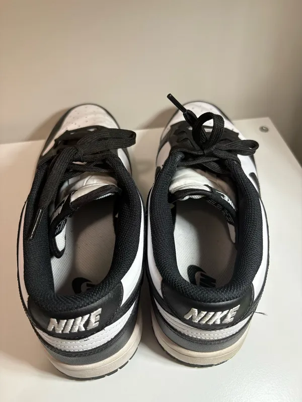 Black and white Nike dunks  - Image 4