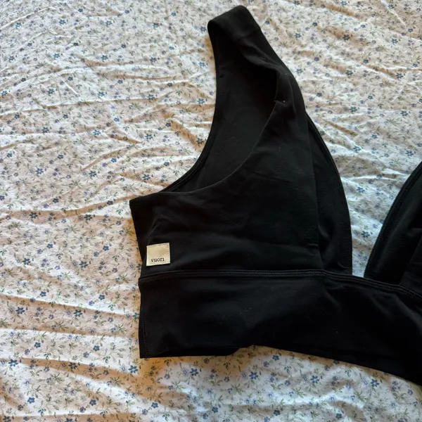 Vuori Black Women's Bralette - Image 3