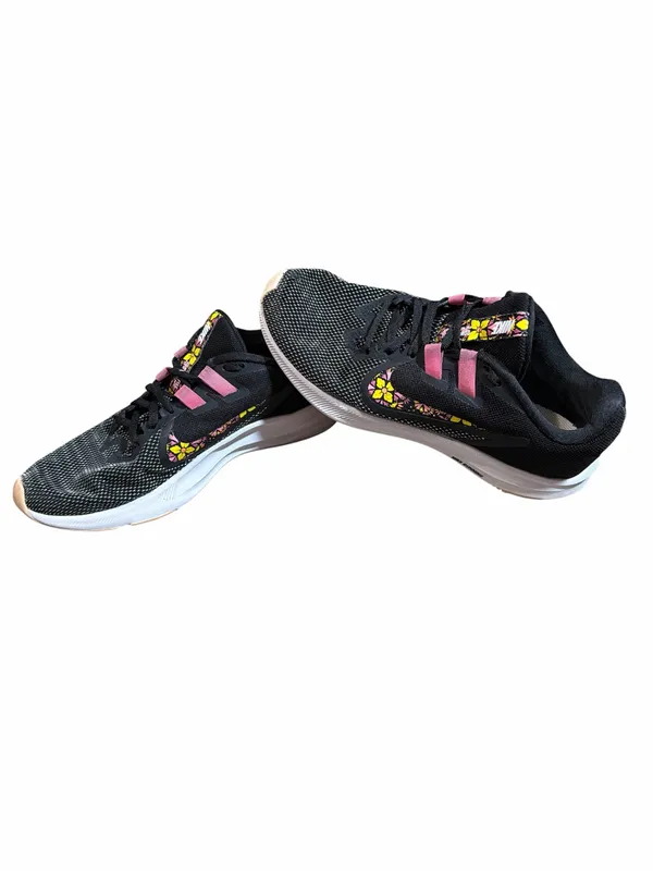Nike Downshifted 9 SE in Floral Athletic Shoes - Image 4