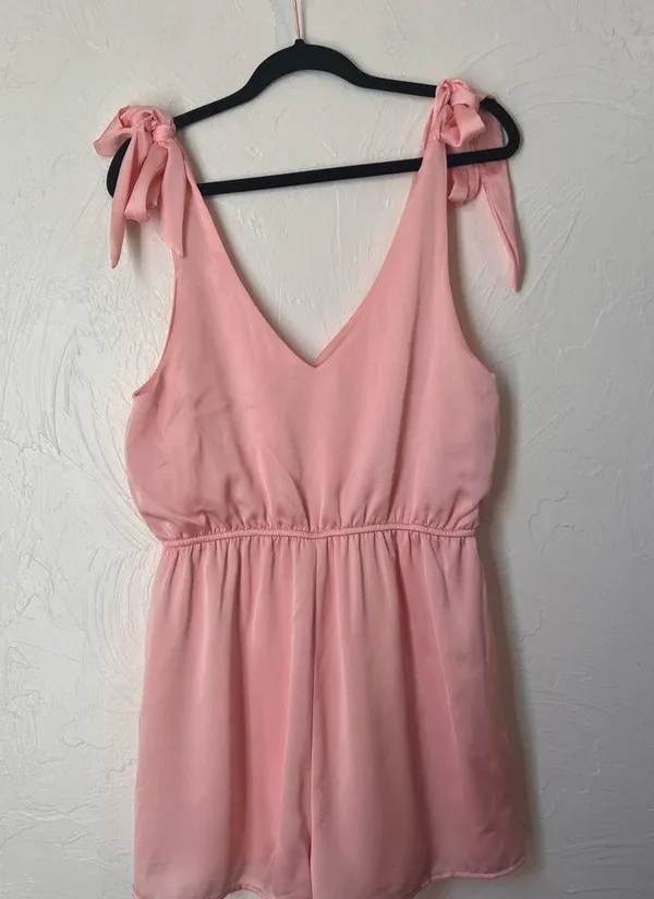Altar’d State Pink tie romper size M - Image 6