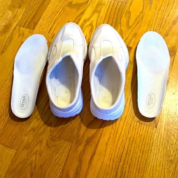 Ryka Ivory/Cream & White Round Toe SlipOn Comfort Walk Nitracel Mule Sneakers-7W - Image 6