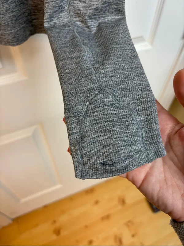 Lululemon Swiftly Tech LS - Image 3