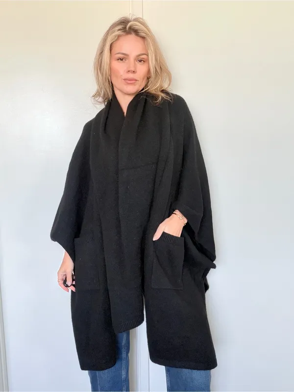 Free People Black Open-Front Knit Poncho with Pockets and Scarf ONE SIZE - Image 7