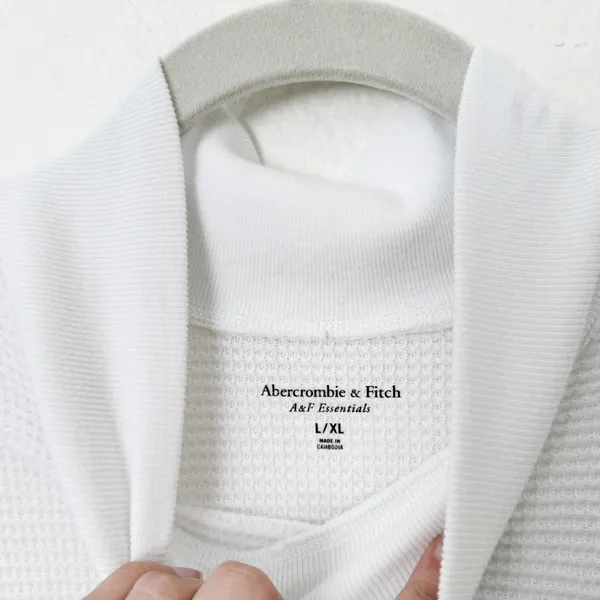 [Abercrombie & Fitch] White Waffle Knit Mock Neck Oversized Sweater Size L/XL - Image 10