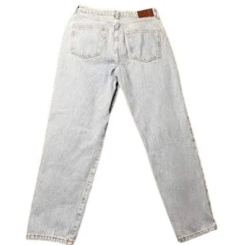 Zara Light Wash High Waisted Mom‎ Distressed Women's Jeans Size 6 - Image 2