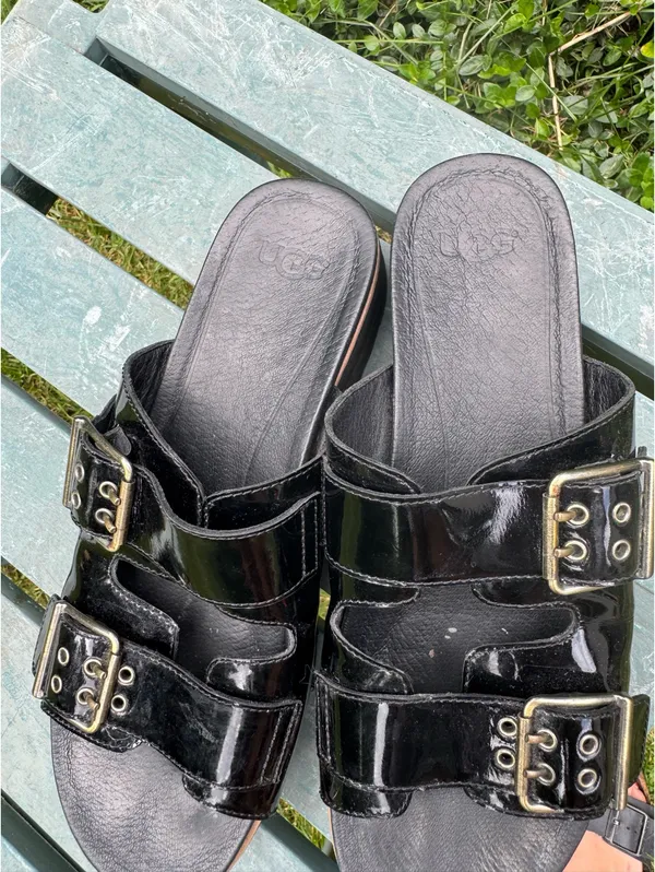 UGG Platform Black Sandals Slides 9.5 - Image 5