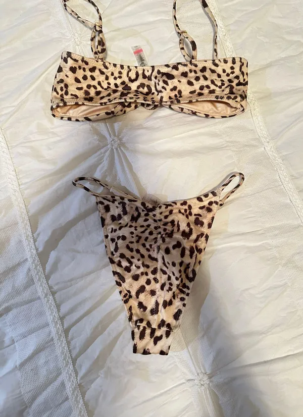 Amor Y Besos Bikini Set - Image 2