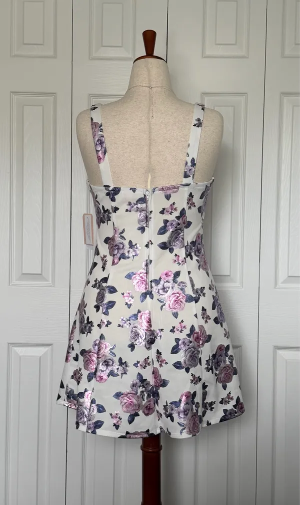 City Vibe NWT Junior Size L Floral Print Scuba Fit&Flare Mini Dress White Lilac Pink - Image 6