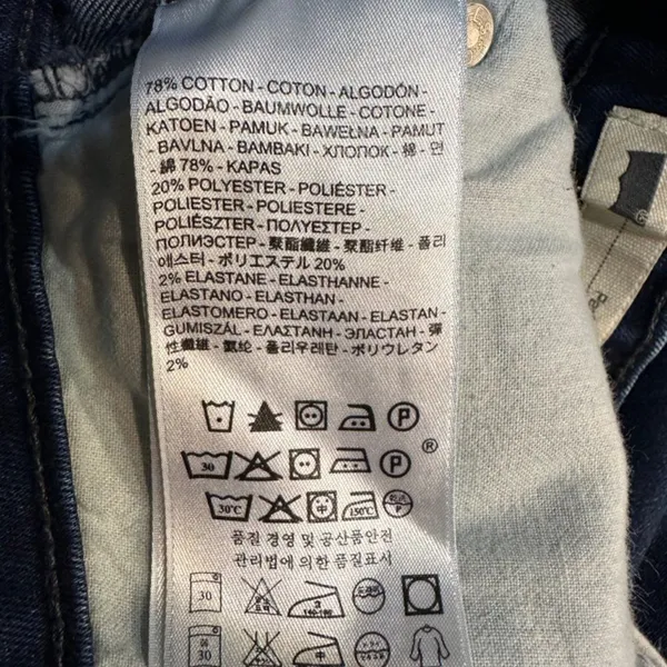 Levi’s Size 20W 512 Perfectly Shaping Bootcut Inseam 28 inches - Image 13