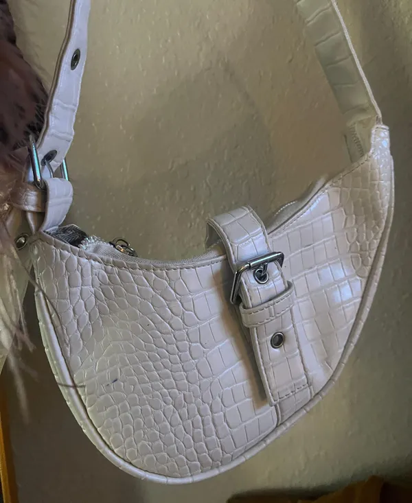 White Saddle Purse Handbag - Image 7