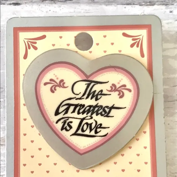 The Greatest Love Heart Pin Faith Christian Bible Jesus NEW - Image 2