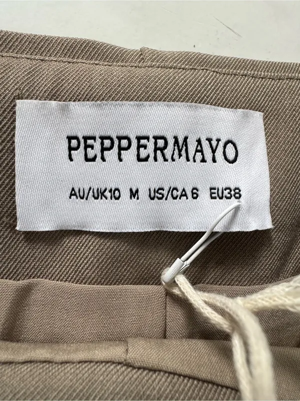 NWT Peppermayo Mirna Micro Skort Low Rise Skort in Taupe Marle Size 6 - Image 7