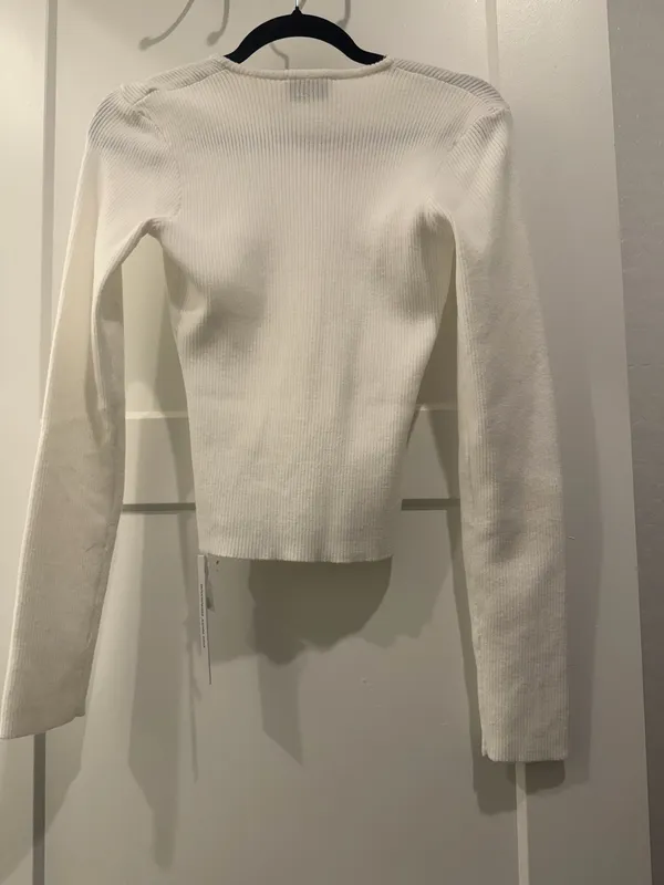 White Princess Polly Sweater - Image 3