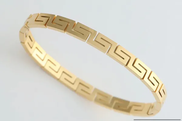 Eternal Chic High End Gold Timeless Designer Cuff - Image 2