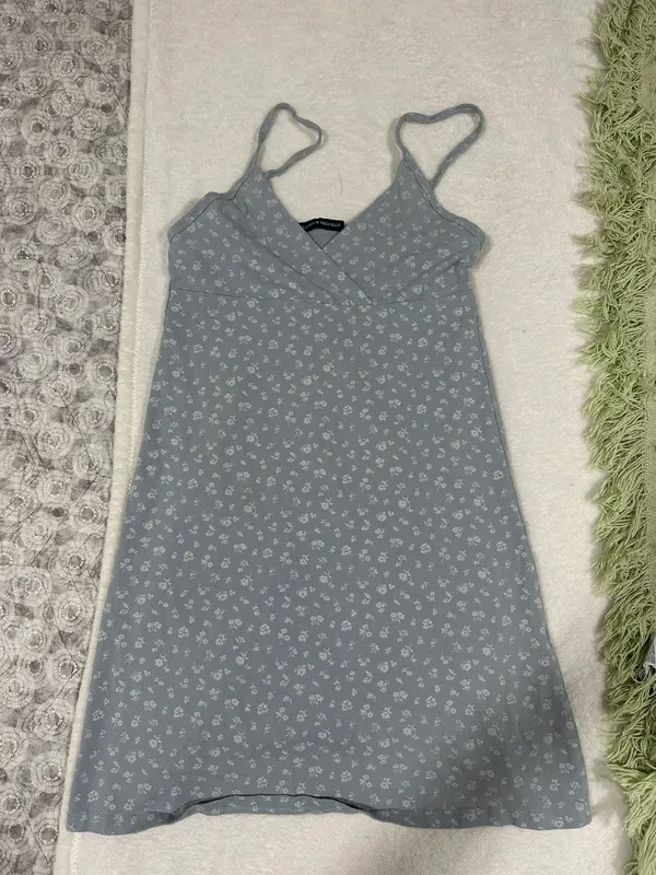 Brandy Melville super pretty grey ish blue colored dress - Image 3
