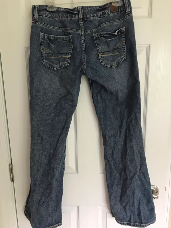 American Eagle Jeans - Image 2