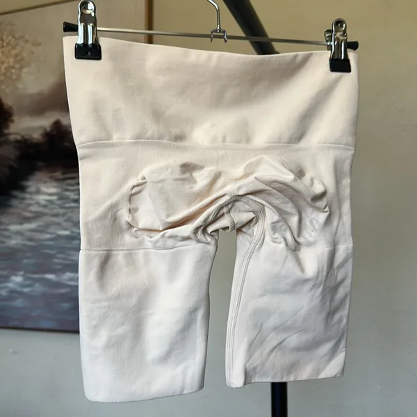 SKIMS‎ SEAMLESS SCULPT BUTT LIFTING SHORT NWOB size L Sand - Image 6