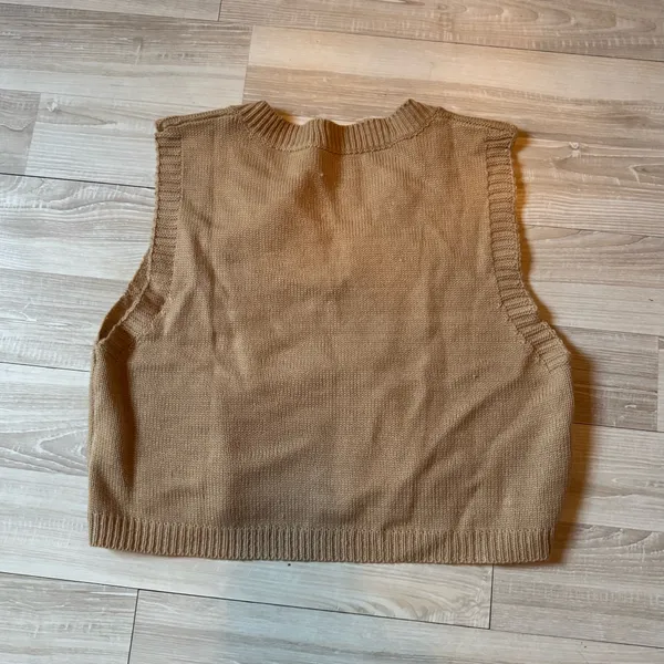 Shein Cropped Cotton Knit Sweater Vest - Image 2