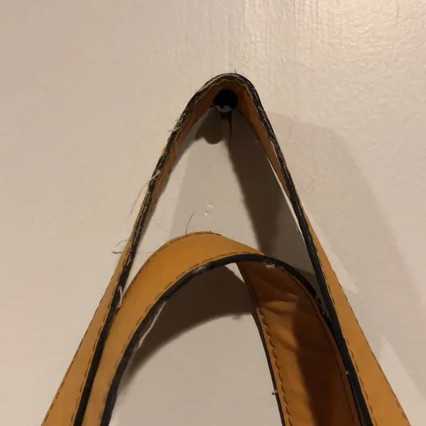 Bueno Faux Leather Gold Baguette Purse - Image 3