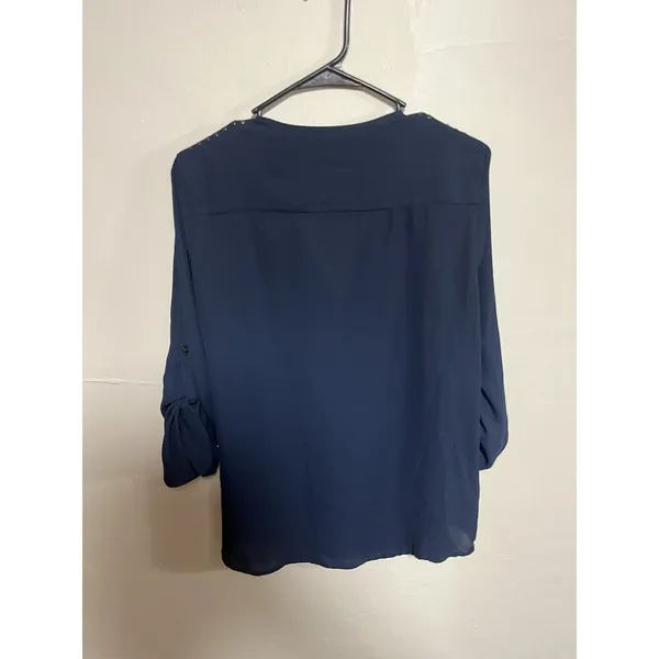 Stoosh Size Large Blouse - Image 2
