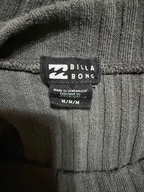 Billabong Cropped Sweater - Image 3