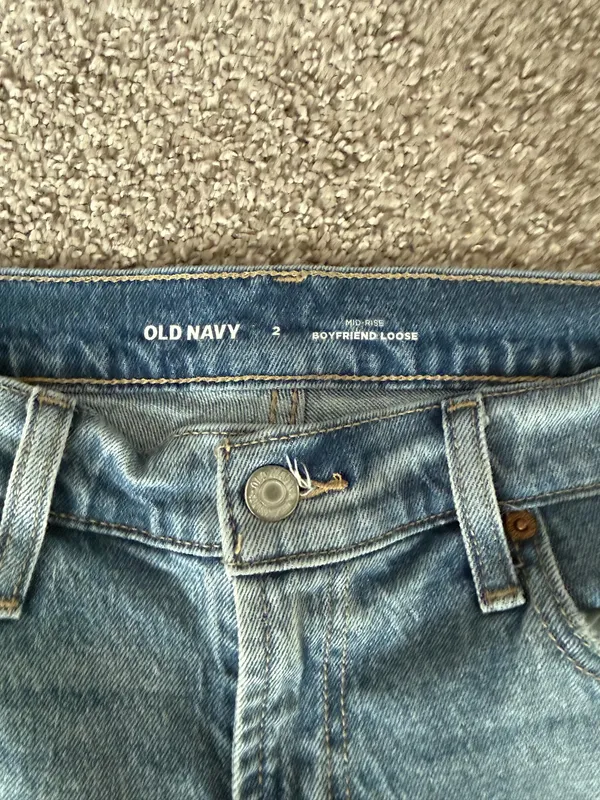 Old Navy Jeans - Image 3