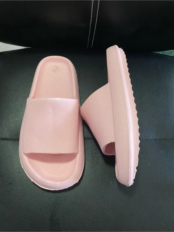 Unbranded Pink Foam Slide Sandals - Lightweight Comfort Size 6-7 - Image 2