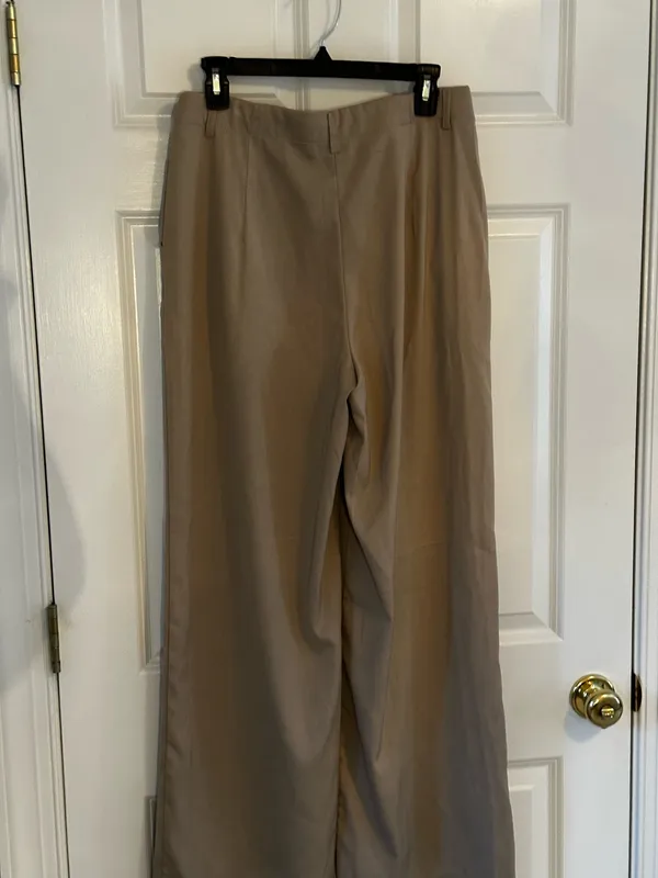 Max Studio Khaki dress pants - Image 5