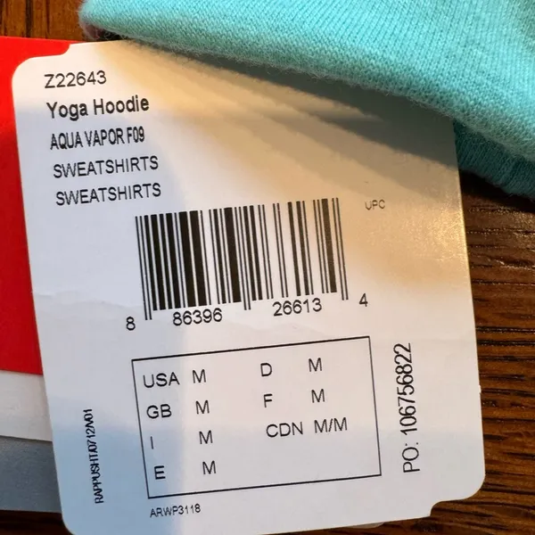 New With Tags Reebox Relexaed Yoga Crop Hoodie Medium - Image 8