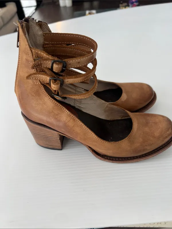 Freebird by Steven Randi Tan Womens Shoes Leather Upper Lining and Soles Ankle Straps Sz 8 - Image 4
