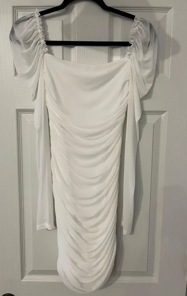 Amazon White Long Sleeve Bodycon Dress - Image 3