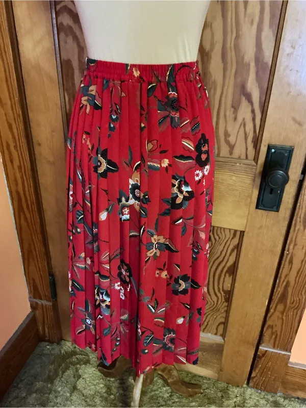 Vintage 90s Alfred Dunner Red Floral Midi Skirt Size 10 Elastic Waist - Image 10