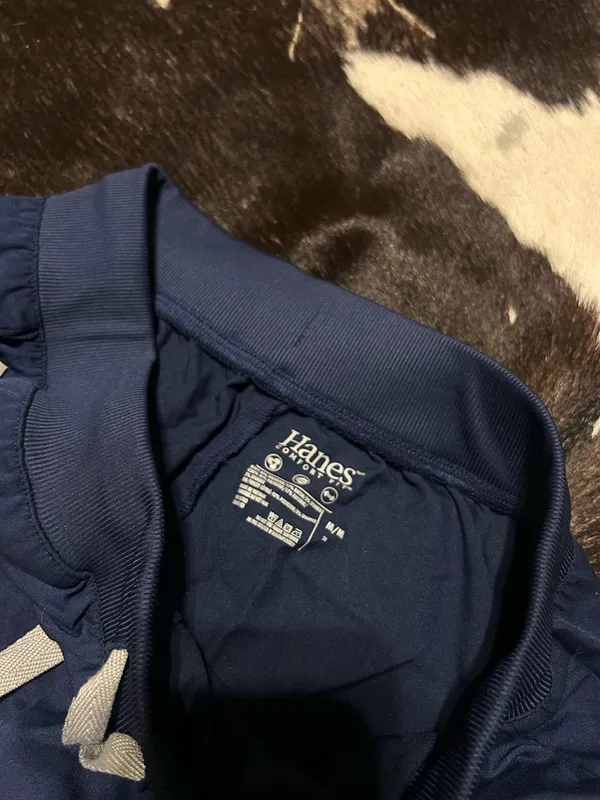 Hanes scrub pants  - Image 2