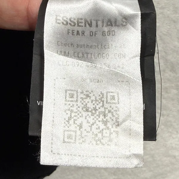 Fear of God Essentials University Crest Black Cotton T-Shirt Size 10 - Image 7
