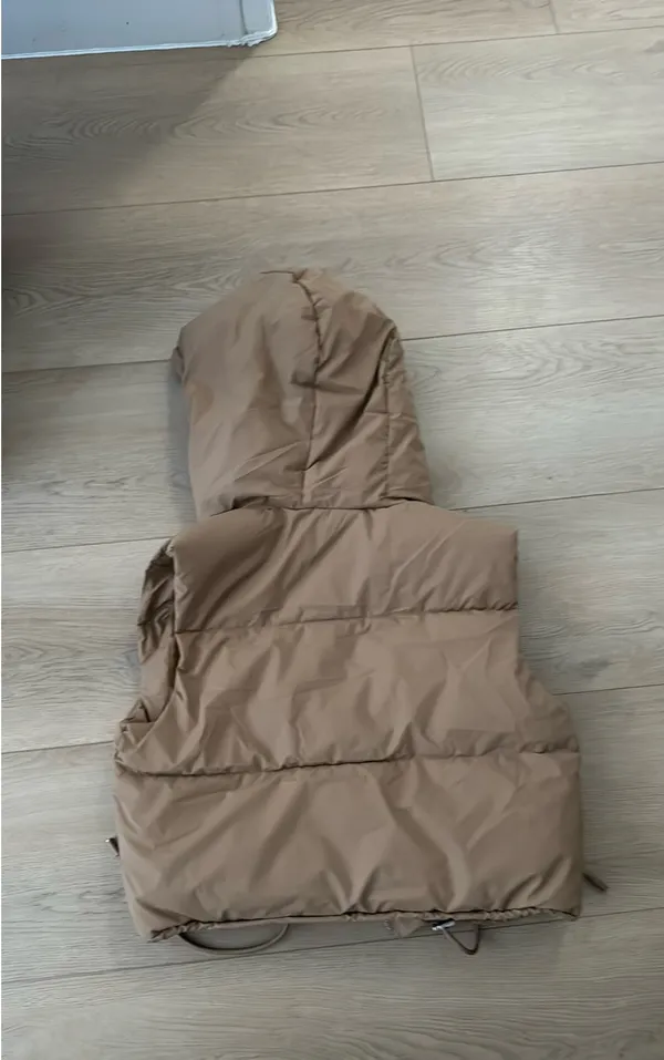 Marshalls Sleeves puffer vest (with hood) - Image 2