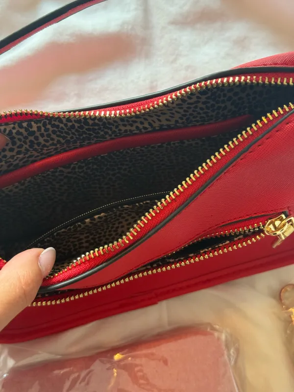 red purse with wallet and straps - Image 7
