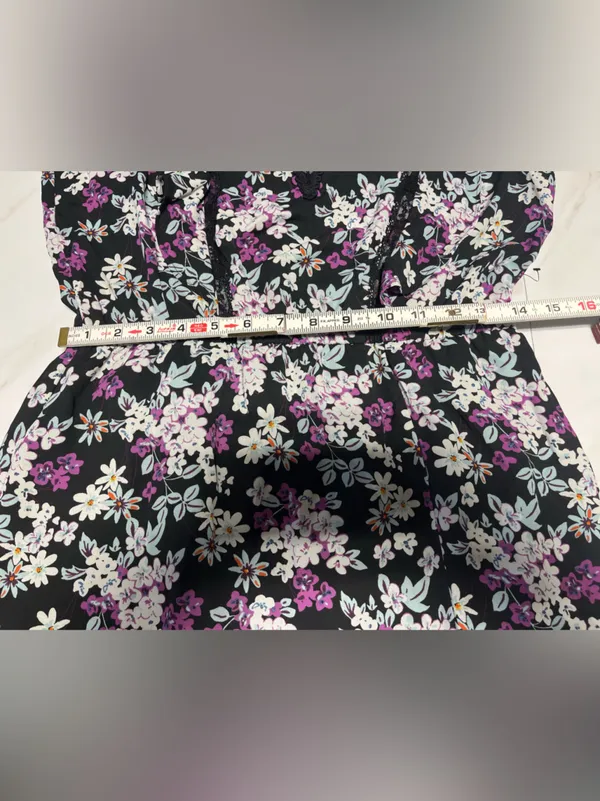 NWOT Express Floral Dress High Neck Lace Detail front slit size M - Image 9
